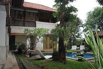 Taman Suci Villa Jimbaran 0*,